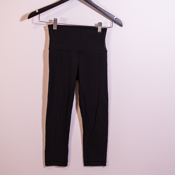Lululemon Women's Wunder Under Work Out Leggings Solid Black Pants 6 - Picture 1 of 3